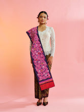 Load image into Gallery viewer, Rintik Selendang in Fuschia