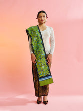 Load image into Gallery viewer, Rintik Selendang in Lime Green