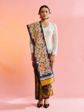 Load image into Gallery viewer, Rintik Selendang in Tan