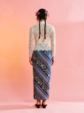 Load image into Gallery viewer, Bening Skirt in Dark Blue
