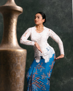 Lace kebaya top in ivory